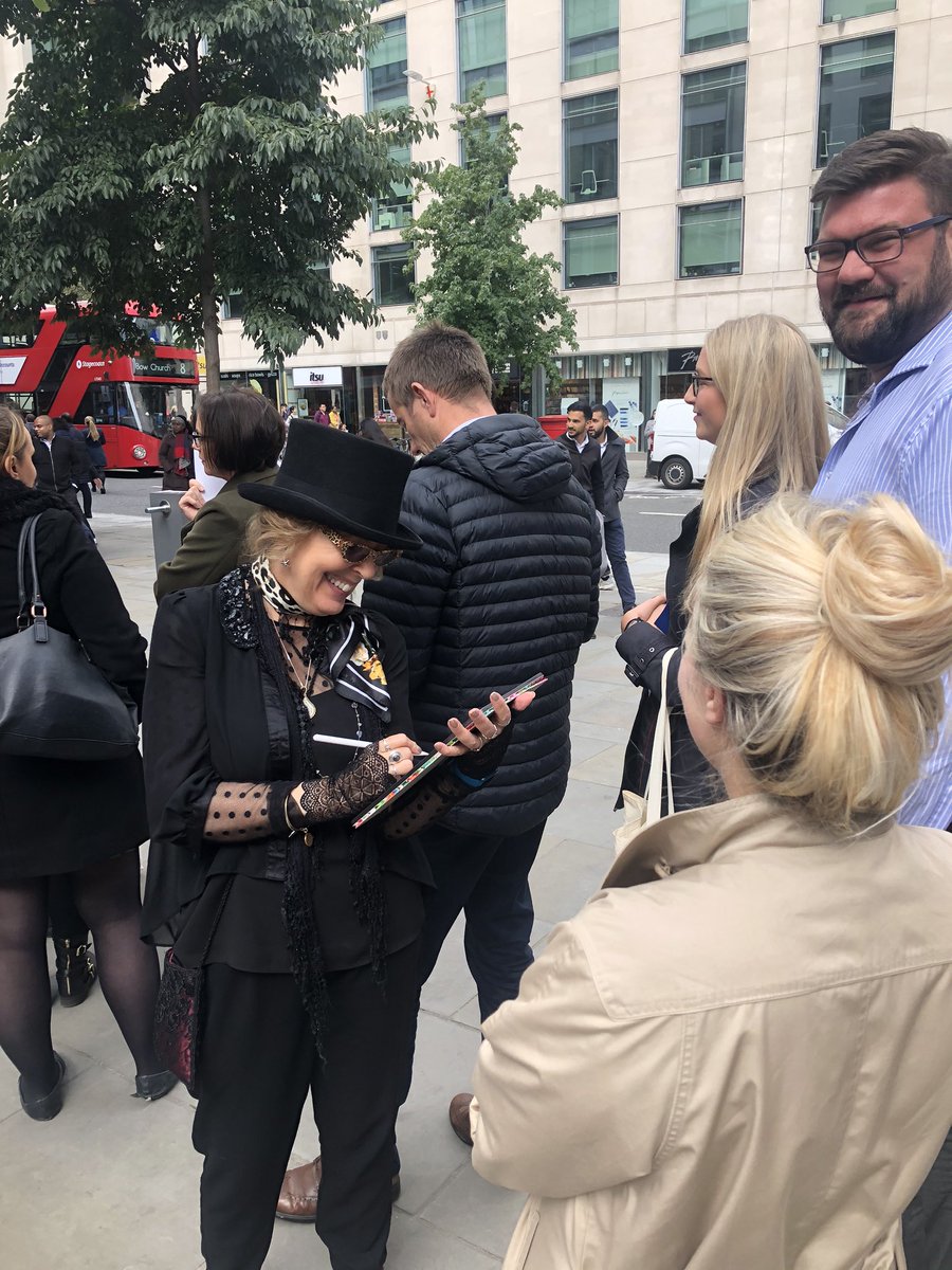 Matthew__Cottam's tweet photo. Digital Caricaturist at work! #tsbcheapside #tsb https://t.co/g93ZYif9Gb