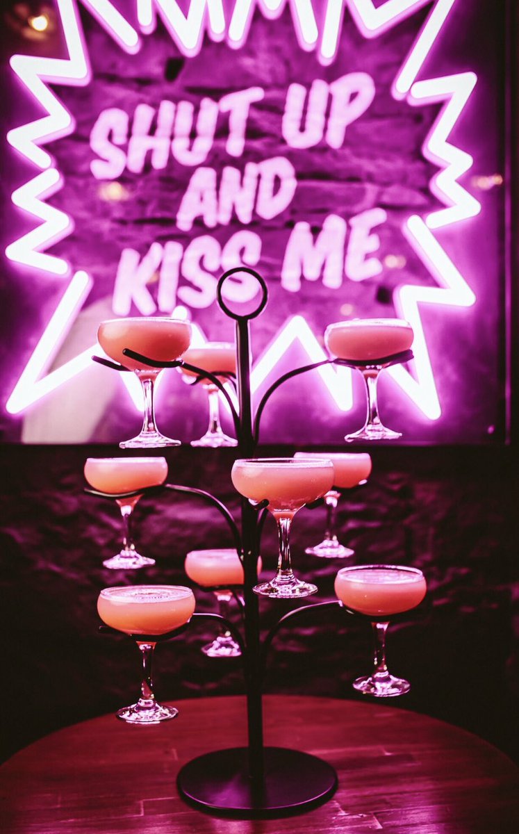 UndergroundVIP's tweet image. HAVE YOU TRIED A SHARING TREE YET? 
BOOK NOW 

CHECK OUT THE DRINKS MENU 
dundeeunderground.co.uk/menus/undergro… — at Underground Nightclub Dundee.

AND BOOK A TABLE NOW 

BOOK A TABLE : bookabooth.co/underground