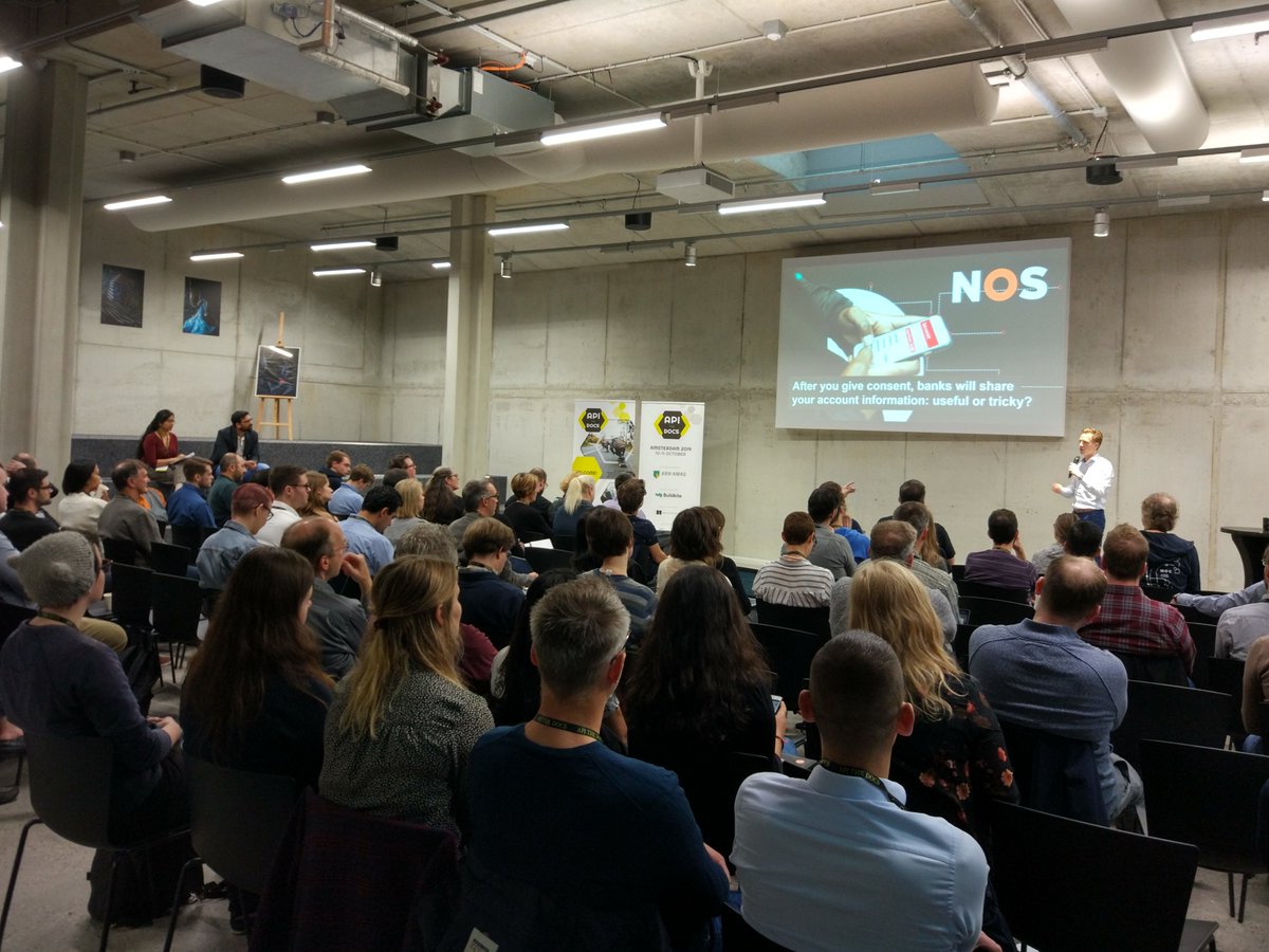 API the Docs tweet media