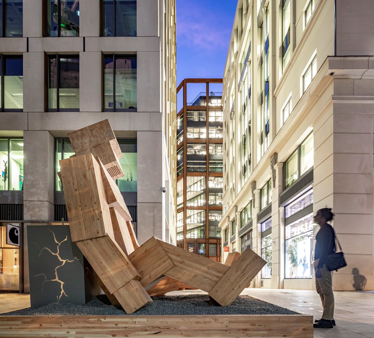 On #WorldMentalHealthDay2019 Talk To Me has been released in cinemas following <a href="/steuartpadwick/">Steuart Padwick</a> installation supporting <a href="/TimetoChange/">Time to Change</a> Director Dan Henshaw <a href="/CitizenFilmsLtd/">Citizen Films</a> production. We are proud to have been involved in #talktomeLDN #WMHD2019 
Breathe. 

vimeo.com/365224711