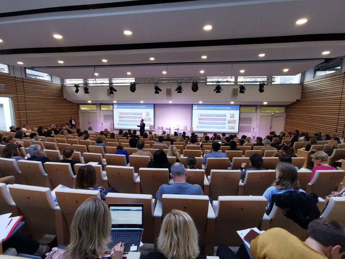 La PAQS est au congrès de la #FAQSS ➡️ <a href="/LaureIstas/">Laure Istas</a> présentera le projet-pilote #TeamSTEPPS à 13h25 ! #PatientSafety #TravailEnEquipe