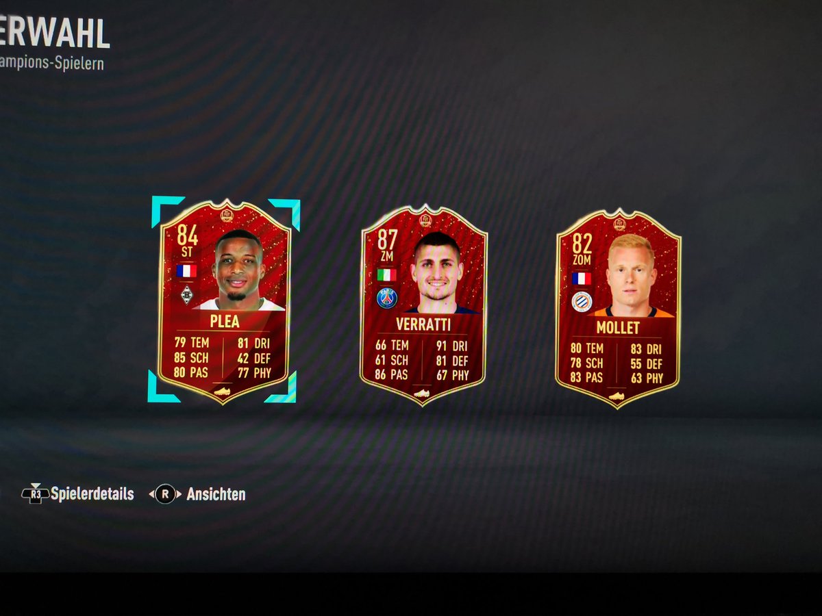 PlayCommsLIVE's tweet photo. Knöchel kaputt, aber trotzdem noch bis Gold 3 gespielt. 😁 Hier meine Rewards. Was hattet ihr? #FUTChampions #FUT20 #FIFA20 #playcomms https://t.co/w4GJ5pGXe1