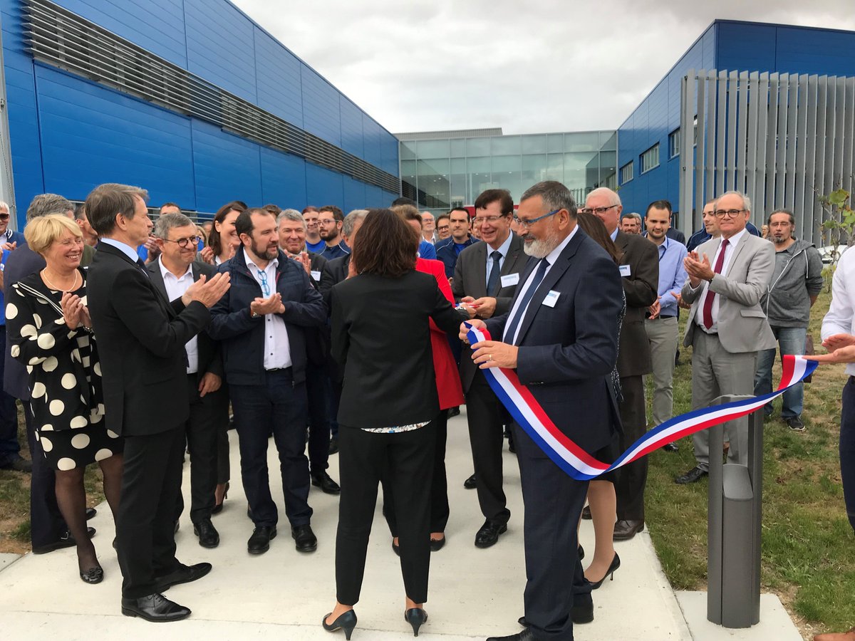 Themelia_81's tweet image. #Inauguration de l&apos;#Usine #Mécanuméric à #Marssac le 4 octobre 2019 en présence notamment de Monsieur PAÏS, @StephanieGCAlbi , Monsieur le Préfet du #Tarn, @CaroleDelga et Monsieur CARCENAC Sénateur du Tarn
Toutes les photos sur le site de @Themelia_81  
themelia.fr/actualite-inau…