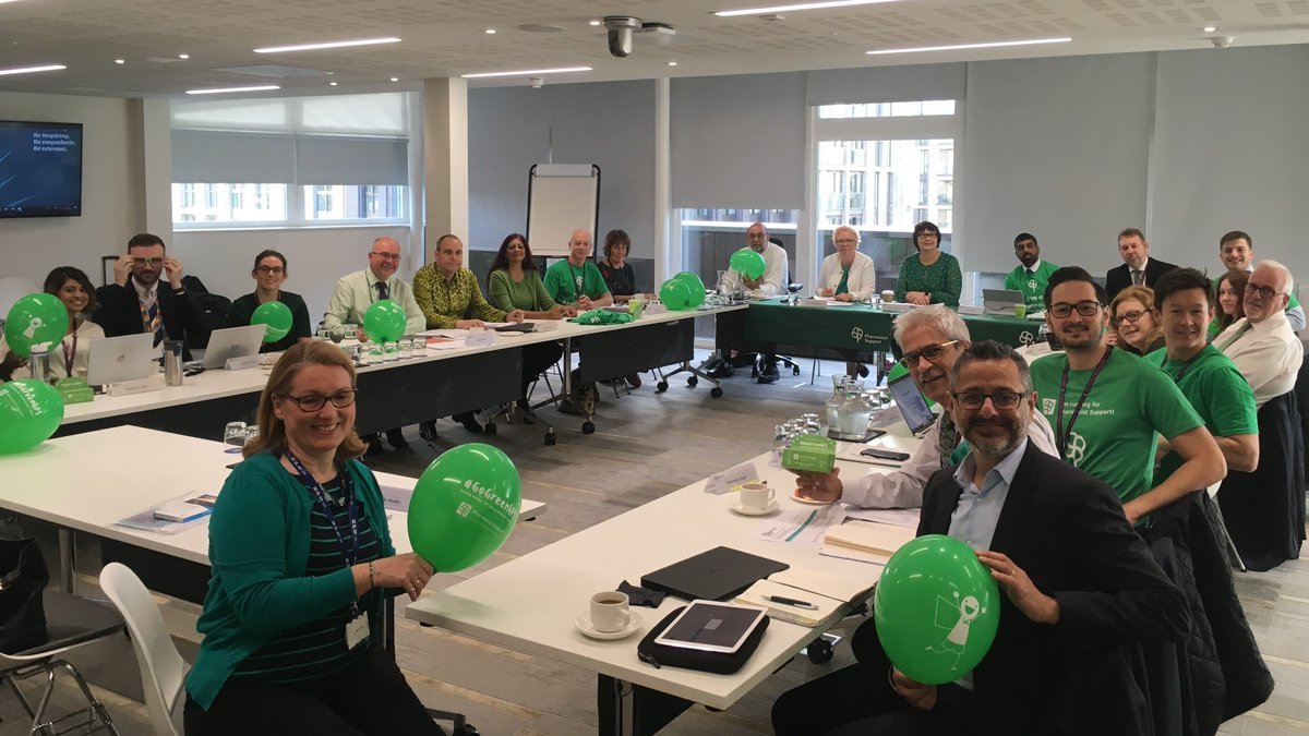 rc_pharm's tweet photo. Lots on the agenda for today's English Pharmacy Board and we're going green for @PharmaSupport to mark #WorldMentalHealthDay2019 and our new survey on pharmacists' wellbeing. https://t.co/ZIZCqHpwte #GoGreen4PS #RPSEng https://t.co/r1QB69dNiG