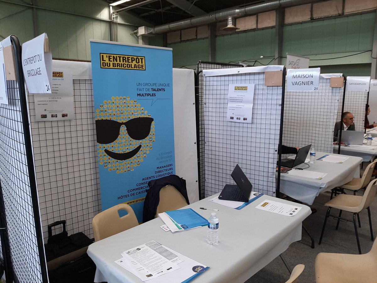 ThomasRecrute's tweet photo. L'Entrepôt  du Bricolage est présent au forum de l'emploi Villefontaine au gymnase Jacques Anquetil.
Nous vous attendons nombreux 😃
@IserePole @poleemploi_ara @Bricolage_EDB @RHGroupeSAMSE https://t.co/8z7asJU0wk