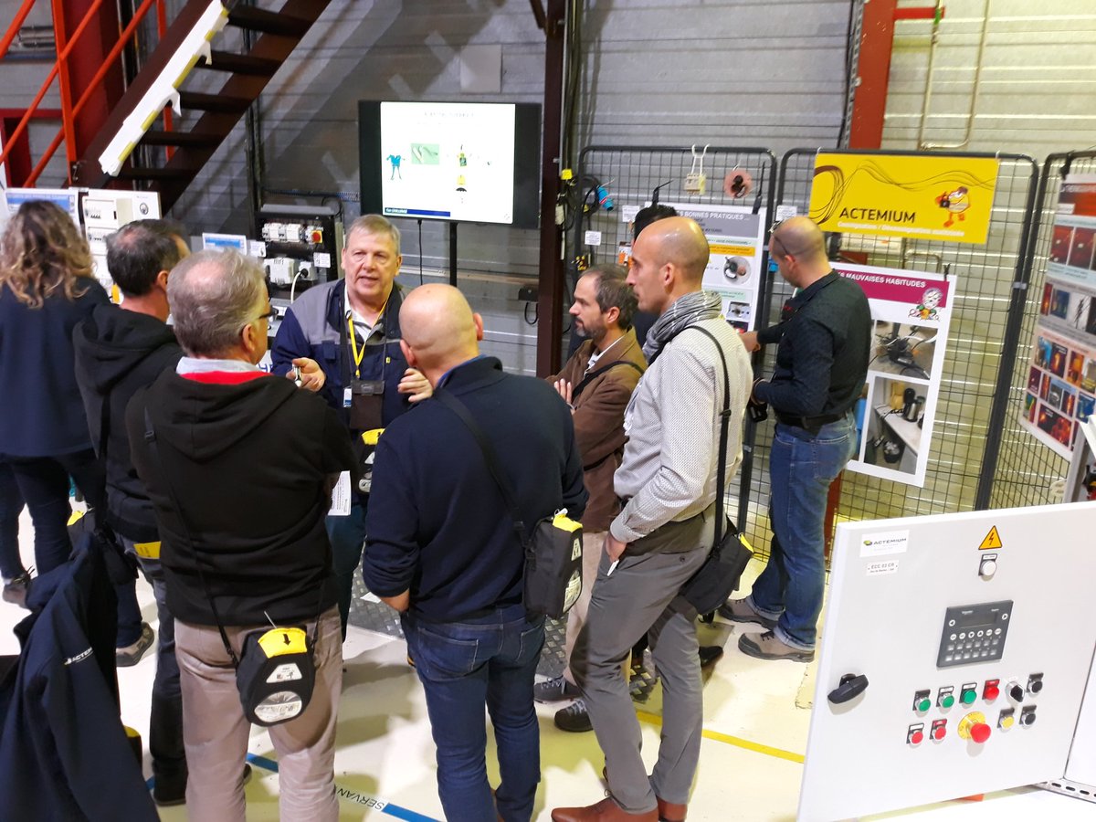 OranoTricastin's tweet photo. #safetyday #journéesécurité #orano #tricastin merci à nos salariés et partenaires #prevention #securite notre priorité à tous au quotidien @ENGIEgroup @nuvia #ardatem #actemium #ineo  @GroupeApave #oranoDS #oranoprojets @Gendarmerie #Drome https://t.co/QJKYoqLcdt