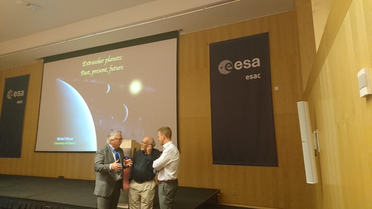 So excited for the ESAC's seminar to come! Newly Nobel Prize winner Michel Mayor will give us a talk on exoplanets! Congratulations Michel!