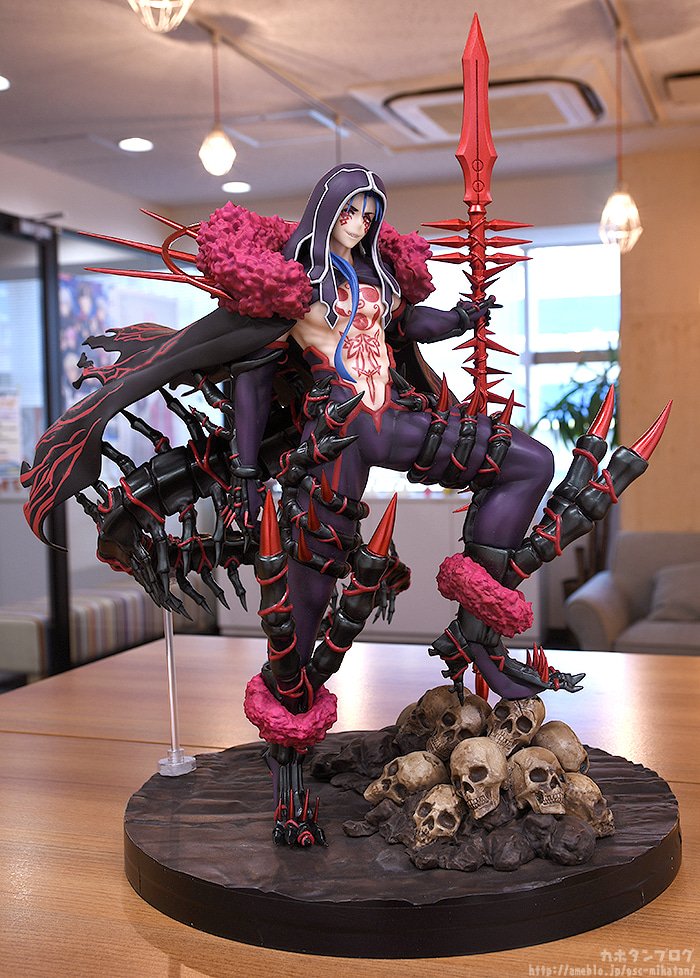 Kahotan takes a look at FREEing's 1/7th scale figure of Berserker