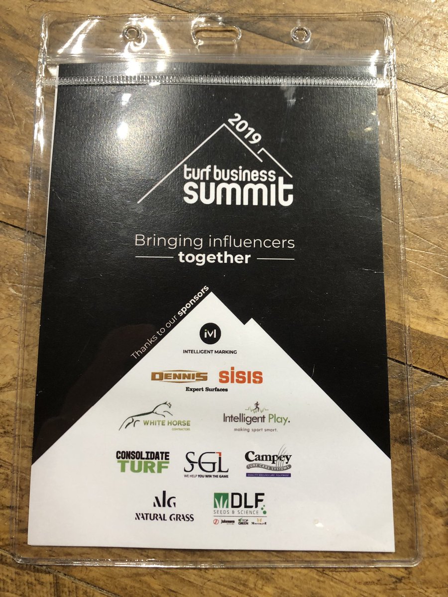 erwin98073228's tweet photo. #turfbusiness #Turfbusinesssummit #Feyenoord #Portugal it was great to see a lot of great colleagues together in Portugal. and to talk about how we can take our fantastic profession to an even higher level. for all soccer players around the world https://t.co/N2cOgNgWxn