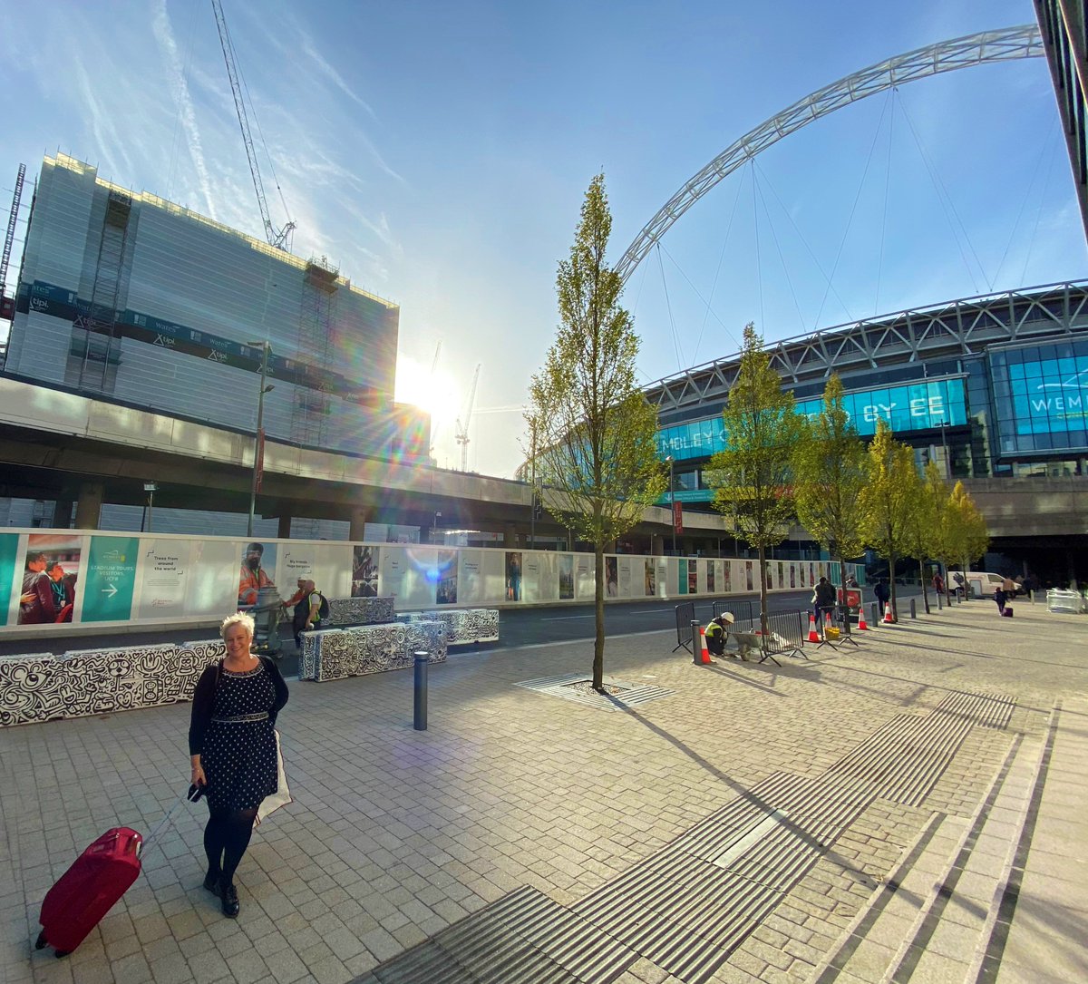 SearchFlow's tweet photo. And so it begins! Katriona O'Hare, @krisclark &amp; Marketing are at @wembleystadium to present to the judges of the UK Customer Experience Awards @UKCXAwards! We've been shortlisted again this year for two awards. Fingers crossed for the results later on tonight! #CXA19 https://t.co/1C754opJid