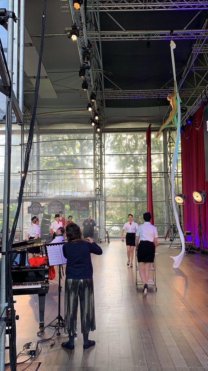 It’s SHOWTIME! #fullersgreatestshow