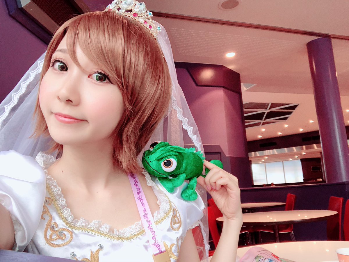 今年の #Dハロ 1日目は、ラプンツェルのウェディング👸🏰まさかの