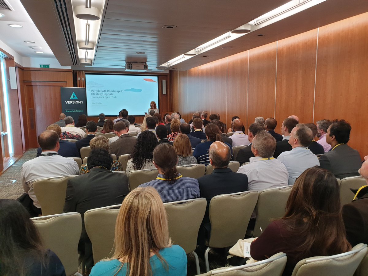 grahamsmith_101's tweet photo. @JacksonRebekah sharing exciting news about #PeopleSoft new features with customers at the #OracleApps2019 event by @version1 @CedarConsulting https://t.co/hu2NeQmC2K