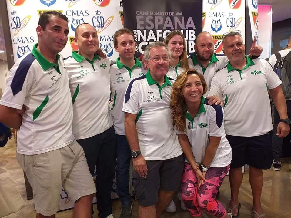 FSubacuaticas's tweet photo. ¡Suerte al #EquipoAndaluz en el #NAFOSUB (Campeonato de 🇪🇸 de #Fotografiasubmarina) 📸🐟🐠 y #CEVISUB (Campeonato de 🇪🇸 de #Videosubmarino) 📹🐟🐠2019! #CMAS #FEDAS #FAAS #ActividadesSubacuáticas #Fotosub #Videosub @DeporteAND @EducaAnd #AndaluciaesDeporte #DeporteAndaluz https://t.co/7Fi9D5xnw9