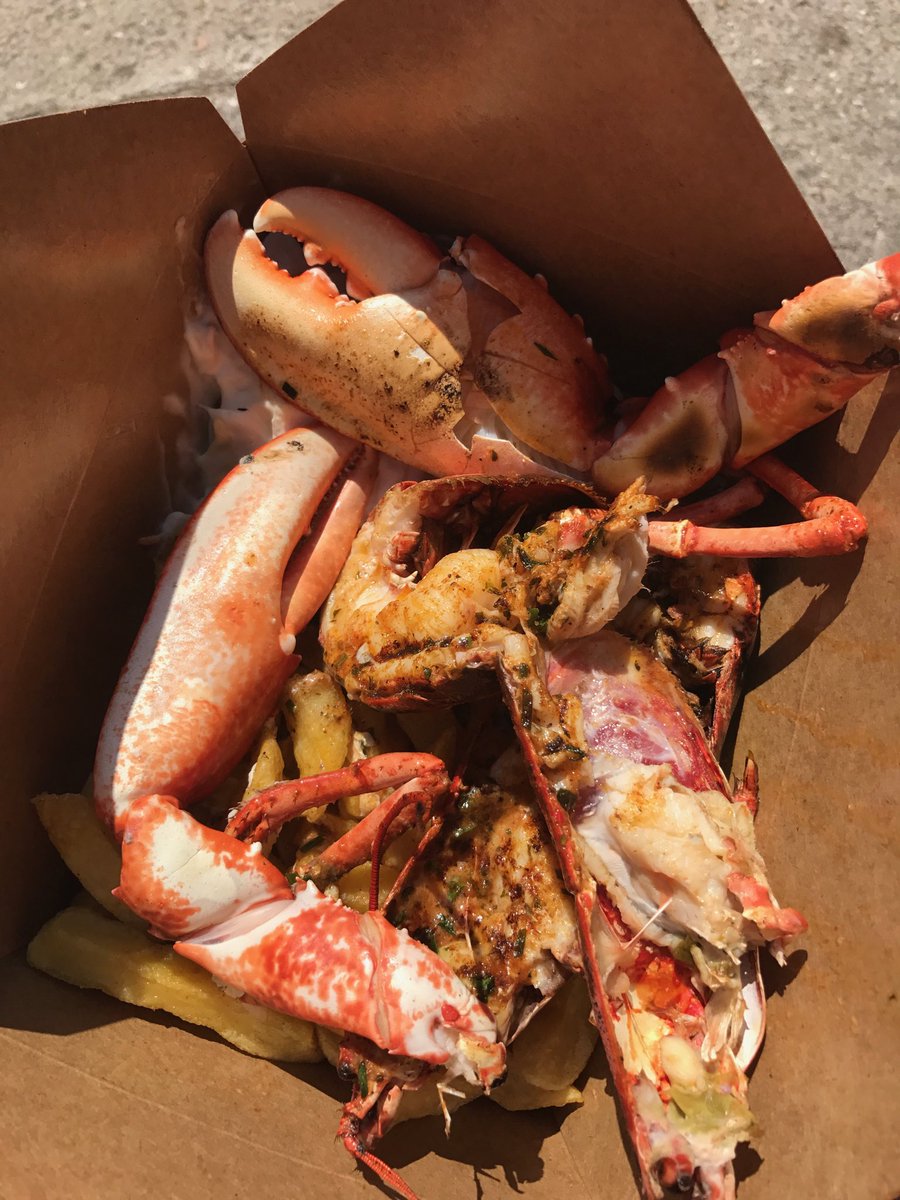 EmmaLOBryen's tweet photo. Dreaming of summer days and crab with chips in North Berwick ⁦@SeafoodFromScot⁩ #LoveScottishSeafood #SeafoodWeek ⁦@scotfooddrink⁩ https://t.co/njZ4PiVrBj