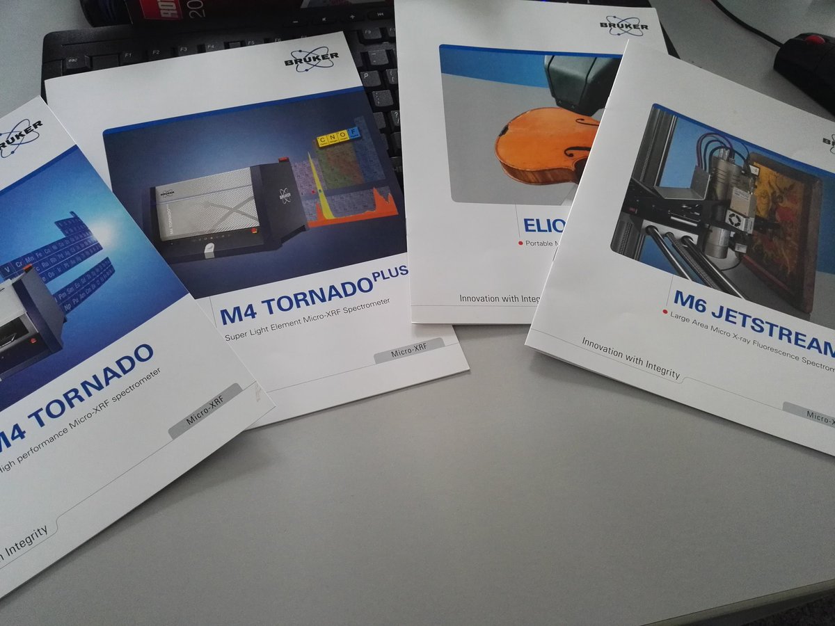 MarcoCol25's tweet photo. Reading instruments' brochures of @bruker Nano GmbH @TUDarmstadt #MAXRF #XRF #ConservationScience #HeritageScience https://t.co/hXLREgaPZR