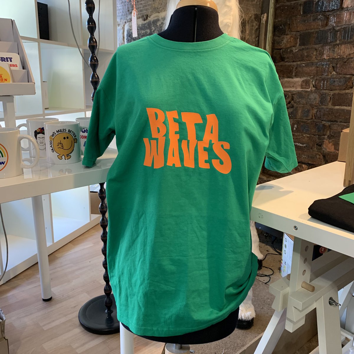 BrawWee's tweet image. Grab your @betawavesband T.Shirts and Totes for @tenement_trail - preorder online now bit.ly/TT19merch £1 going to @tinychanges #tinychanges #tenementtrail