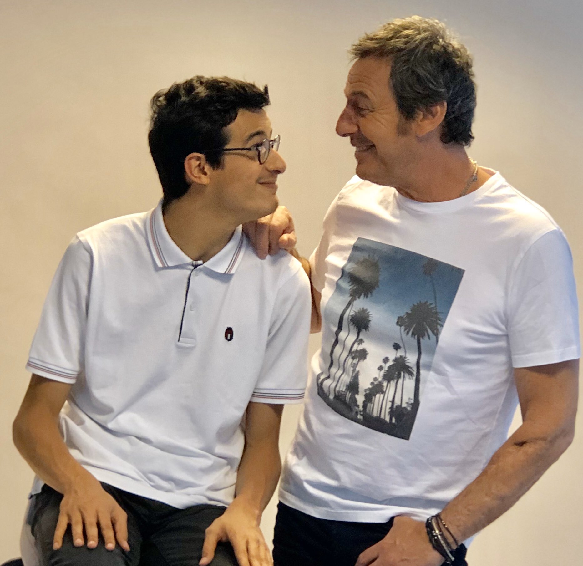 Jean Luc Reichmann Pa Twitter Coucou Paul Les 12 Coups De Midi Ont Retenti Aujourd Hui Tu Ne Peux Meme Pas Imaginer Comme Je Suis Fier De Ton Parcours Du Travail Que Tu As Fait Sur Toi Meme Et Du Bonheur Que Nous Avons Partage Ensemble Ne