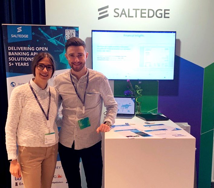 saltedge's tweet photo. Welcome to the era of composable banking! @Lisa_Gutu and Andrei Resetnic have joined other industry leaders and influencers to discuss the latest #fintech, #banking and #lending #innovations at #MambuSummit. Come and visit us at booth #3! #openbanking #psd2 #fintech @Mambu_com https://t.co/fu1sr9yUvY