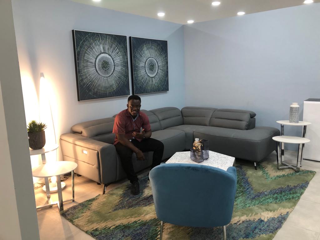 Papjay007's tweet photo. Charlie, Orca Decor no be joke!

You should pass through and have a feel. #Ayekese #AyekeseAtOrca  #TheJamesAndKatahShow https://t.co/aKIn3GYPmk