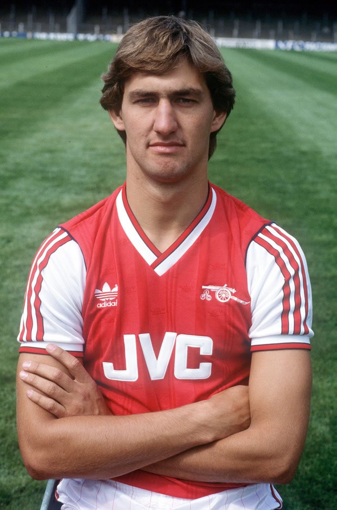 Happy birthday to the legend Tony Adams 