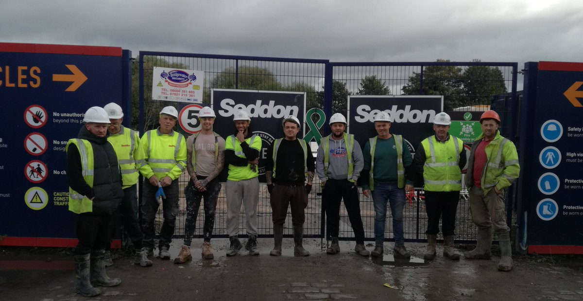 Many thanks to <a href="/NicolaRobbo80/">Nicola Blakemore</a> for delivering #JordansConversation on #DuchyRoad site today for getting the conversation started and raising awareness of Mental Health on #WorldMentalHealthDay2019 #KeepTalkingMH <a href="/yourseddon/">Seddon</a> <a href="/MyGreatPlace/">Great Places Housing Group</a>