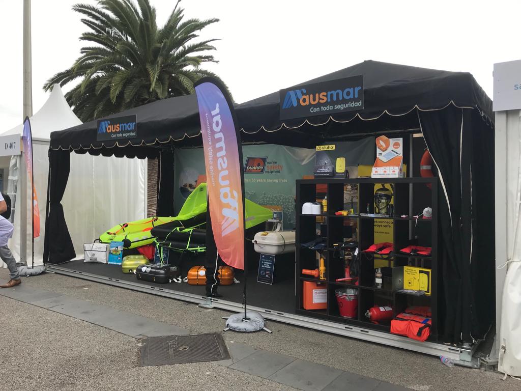 sigueausmar's tweet photo. Ven a visitarnos al @salonnautico stand D409. ¡No te pierdas nuestras últimas novedades en seguridad náutica! Del 9 al 13 de octubre de 2019 en @fira_barcelona #SalonNautico #GentedeMar #ausmar #seguiradnautica #duarry #barcelona #salon #nautica https://t.co/7StzBAWVT9