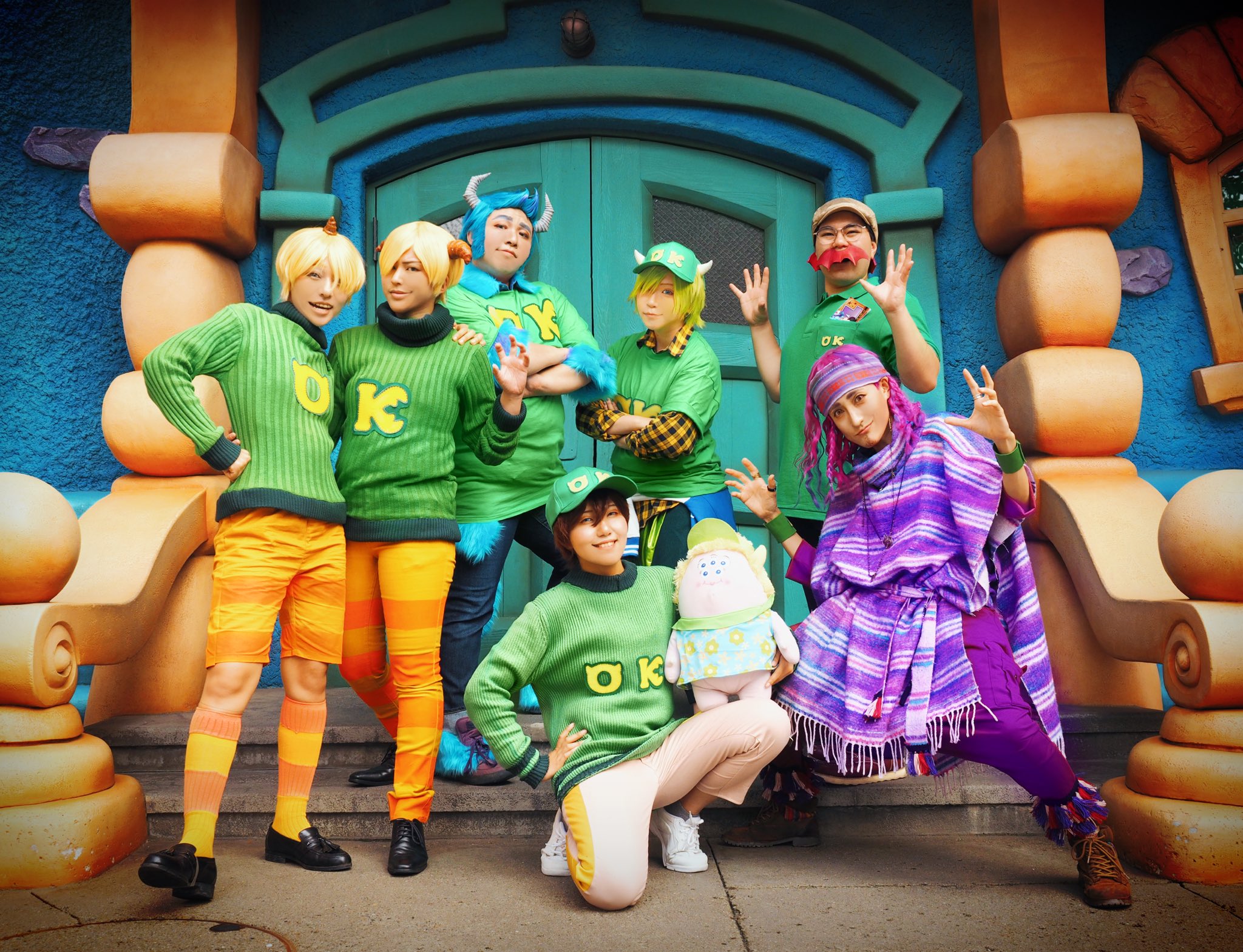 Uzivatel 蓮弥 通販開始しました Na Twitteru Dハロ仮装 今日はモンスターズユニバーシティのウーズマカッパ アートやってきたよ アートの能天気で素性不明な所をヒッピーファッションで擬人化してみた 去年のrwrに続いてokもできて Mu大好きマン泣きそう