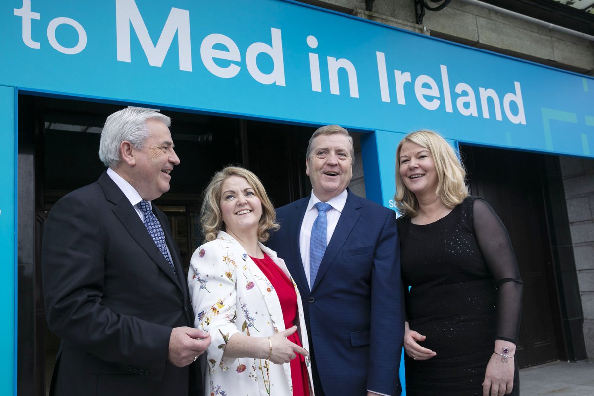 CLS_Labs's tweet photo. We are delighted to announce that over the next two years we will be recruiting 100 new positions. Details were revealed today @MedinIreland - more details here: https://t.co/1GvZgYuGhv https://t.co/eeoseB1l2A