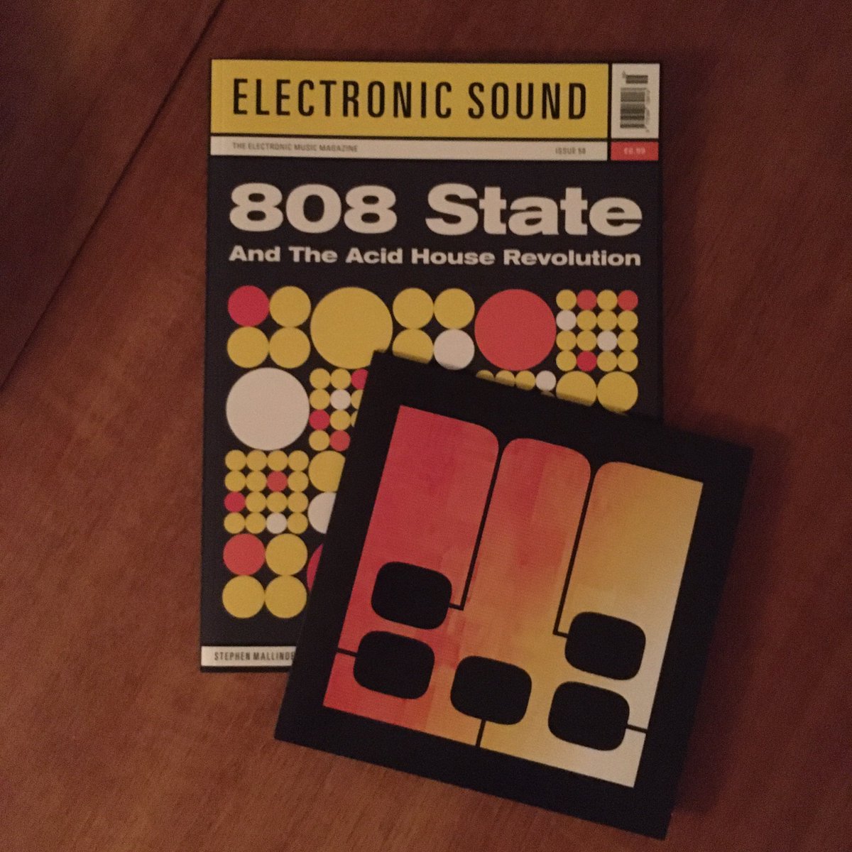 Got home from a night out and this was waiting for me when I got in! Yay! #electronicsound