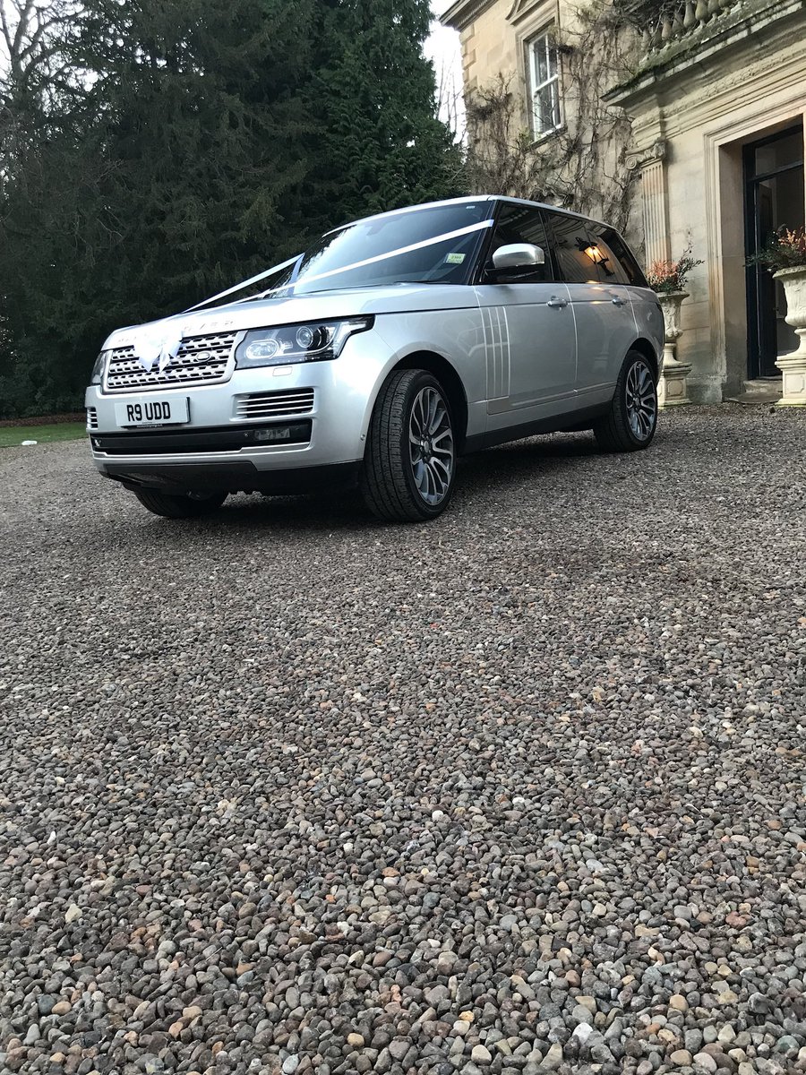 Thinking #events or have a special day coming up we have #ExecutiveCoaches available in all seats #RangeRoverVogue #wedding #engagement #christmasparty 07884667678 we have you covered 🦋💐💕