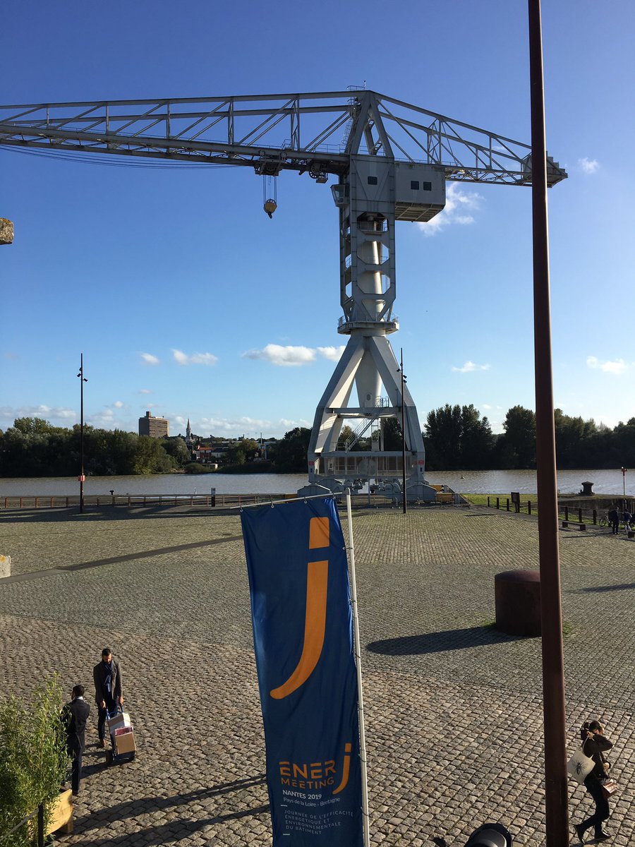 PhilippeBarbry's tweet photo. Vue magnifique, mais surtout plus de 50 contacts très intéressés par la  #récupérationdelachaleursureauxusées sur cette journée @EnerJmeeting Nantes. 
Félicitations @batiactu pour cette première régionale très réussie! #batimentdurable #energiealternative @NOVABUILD_ https://t.co/T1Pni7xZ6m