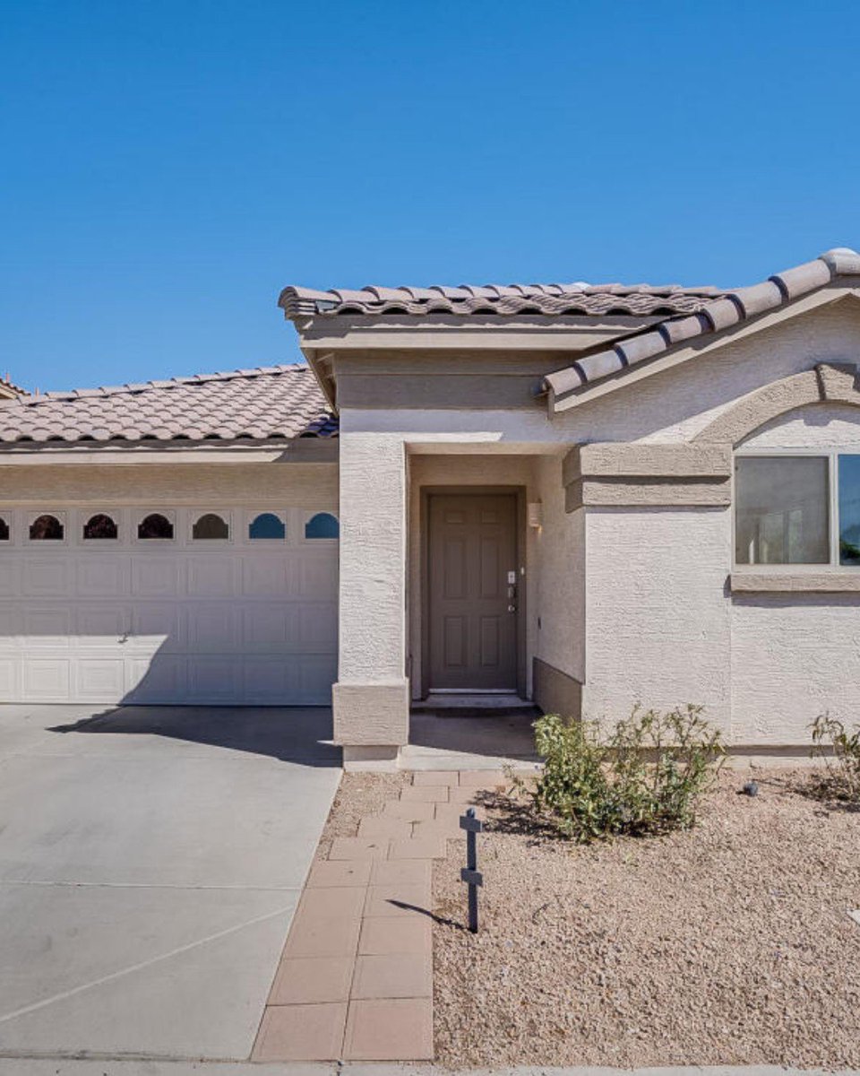 DztMetroRealtor's tweet photo. 🚨3 Bed|2 Bath Homes in Chandler, AZ 🚨

🗣Chandler is just minutes away from Tempe, Scottsdale,  Phoenix, and Queen Creek. Check out this beautiful home:

👉  https://t.co/z7khYhGyUl

#AZRealEstate #AZHomeOwnership #AZRealtor #EXPRealty #Chandler #ChandlerHomes #DesertMetroHomes https://t.co/BEQAlvlFAx