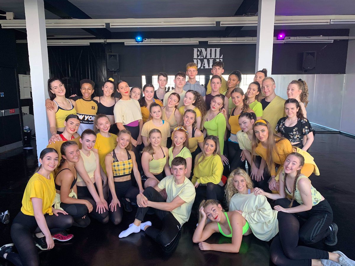 Issie Davis (@issie5678) on Twitter photo I am so lucky to have these wonderful people in my life ❤️ I cried today as I was so proud of how far we’ve all come and how sad it is that it’s our final year all together <a href="/EmilDaleAcademy/">Emil Dale Academy</a> 😭💕 You guys are the best ! x I am so lucky to have these wonderful people in my life ❤️ I cried today as I was so proud of how far we’ve all come and how sad it is that it’s our final year all together <a href="/EmilDaleAcademy/">Emil Dale Academy</a> 😭💕 You guys are the best ! x