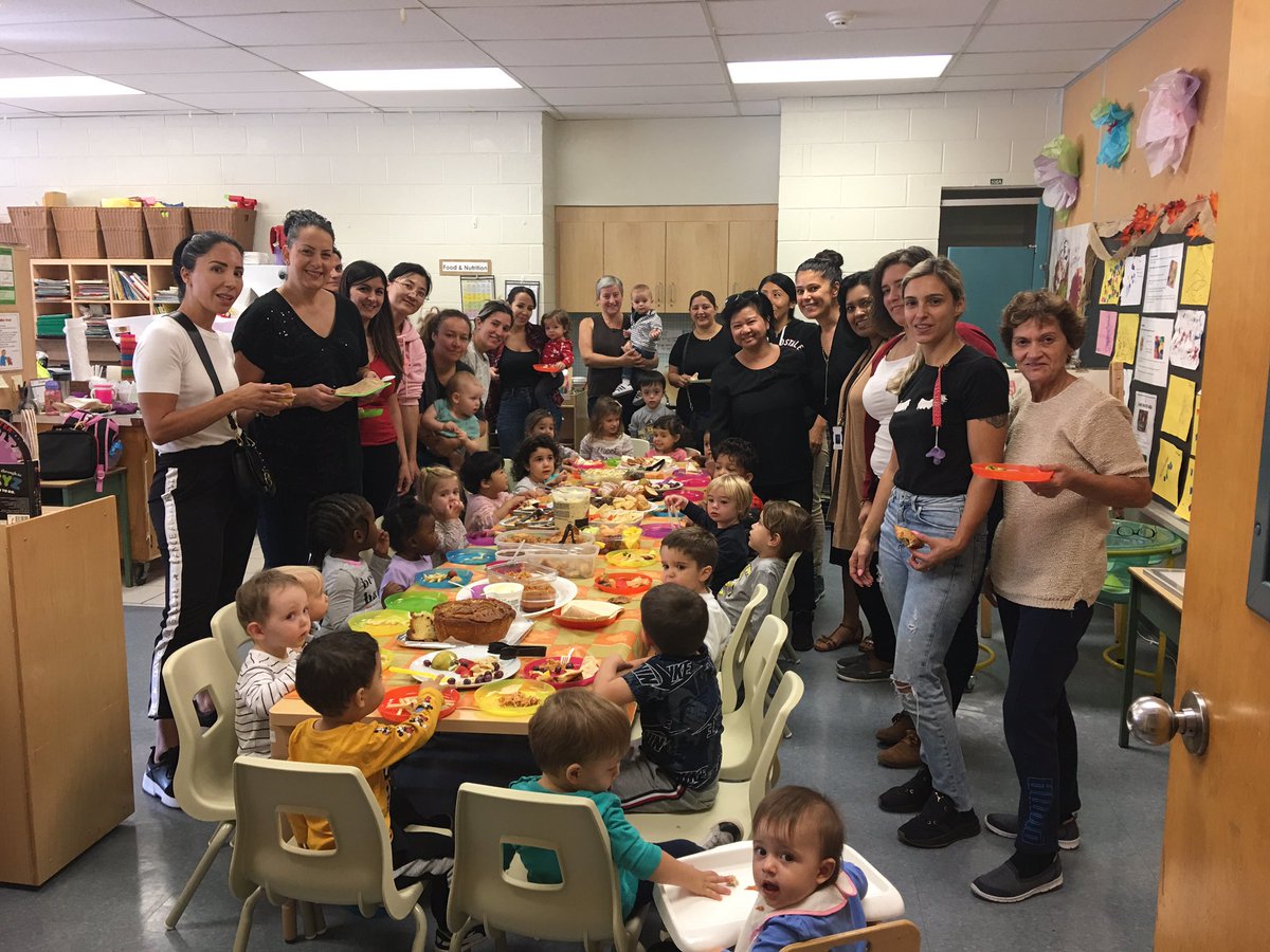SaintPaulVICS's tweet photo. Sharing our Thanksgiving @TCDSB_JWujek @TrusteeDAmico @TCDSB https://t.co/WRfjH0CGDf