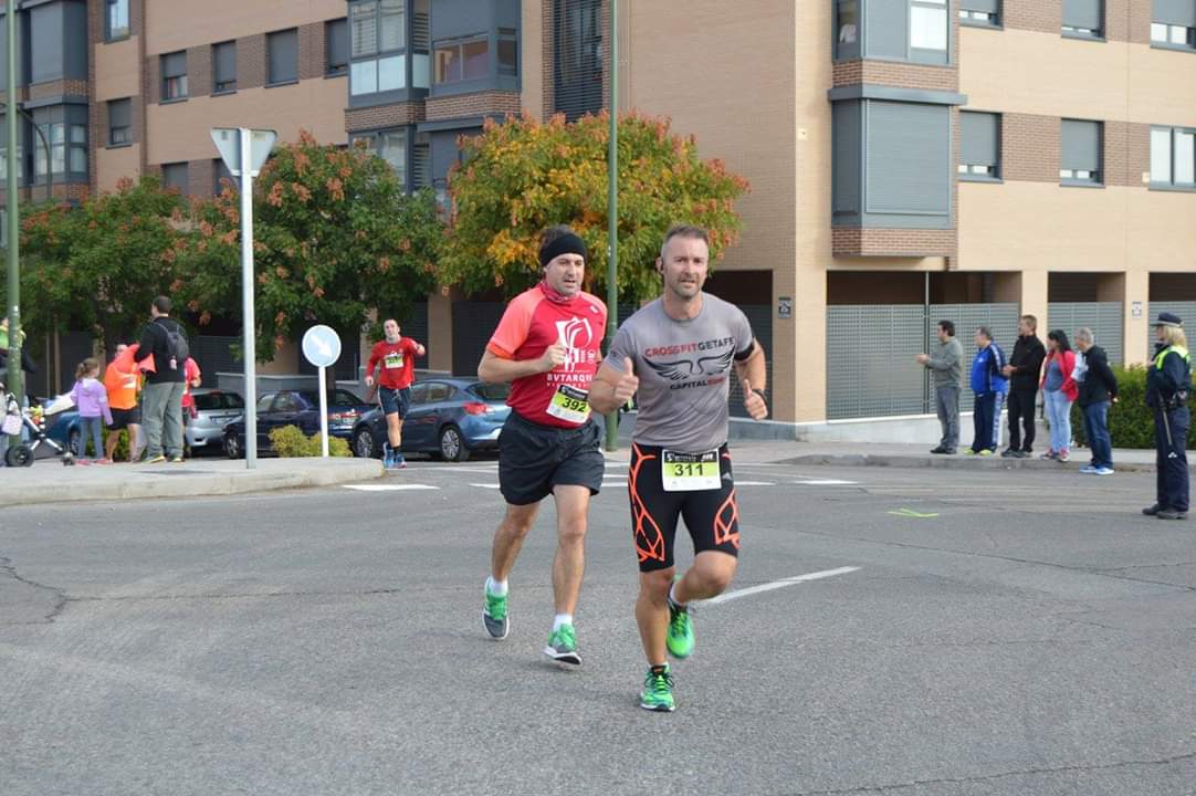 "BUTARQUE, UN RECORRIDO ÚNICO Y ESPECIAL II"

espartanosatletismomadrid.blogspot.com/2019/10/parte-…

#NuevoPost(7) #Especial #CarreraButarqueVillaverde2019 <a href="/CButarque/">Carrera_butarque</a> @FdezPako <a href="/dani_avila76/">Avililla76</a> #UniónCarrerasBarrioMadrid #Clásicos #AtletismoPopular #Running #PORUNCENTRODESALUDYA
( 📸 Organización)
