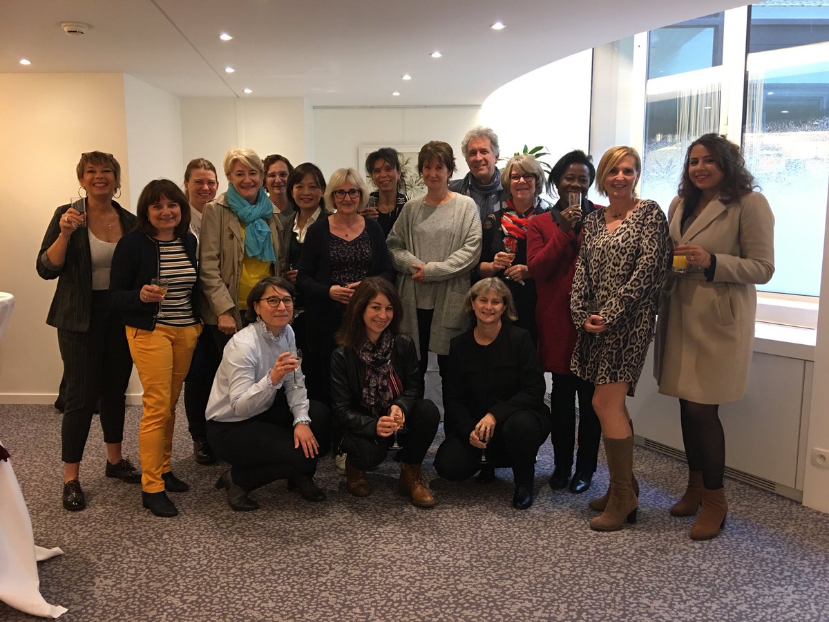 Belle journée de cohésion avec celles qui mettent tous les jours en œuvre la #coopération #écoute #performance #compétence au service des clients et de nos victimes : nos supports techniques !👏👏 (et nos invitées de la DT😉) ⁦⁦<a href="/frederic_serres/">Frédéric Serres</a>⁩ ⁦<a href="/c_lechevestrier/">C.Lechevestrier</a>⁩