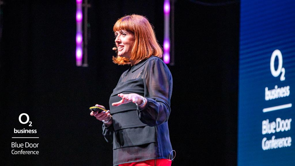 o2businessuk's tweet image. Brilliant talk from @CallyBeaton on #leadership and culture in a changing workplace. Which motto resonates most with you? 🤔

🙋 Be yourself. Everyone else is taken. 
💪 Stop faffing and get on with it. 
🥇 Do one thing a day that scares you. 

#O2BlueDoor