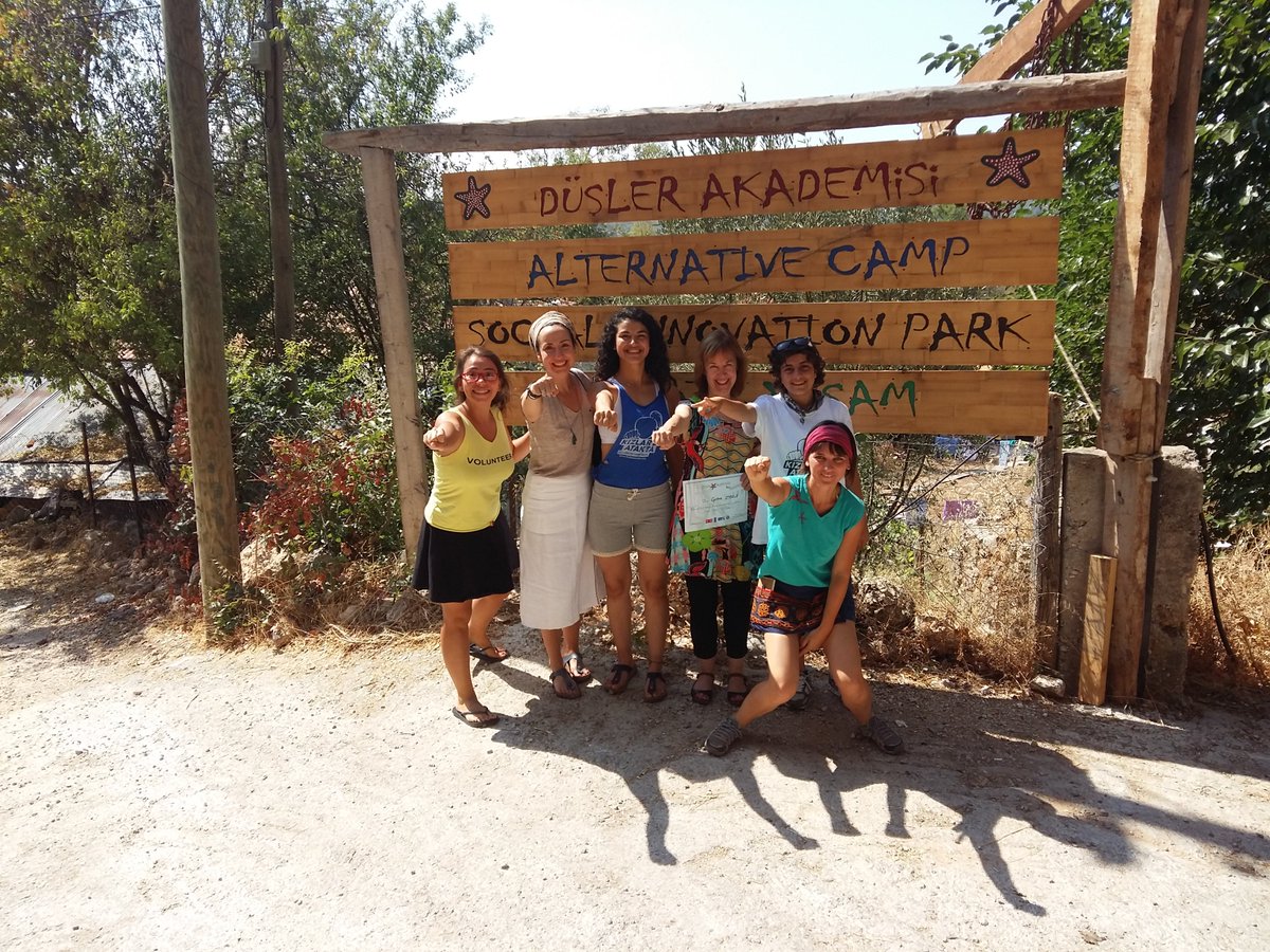 EMpower’s Turkey-based grantee partner <a href="/alternatifyasam/">AlternatifYasam</a> encourages the holistic development of girls living in state care through its 'Girls Without Barriers' program, so that they can complete education &amp; pursue meaningful lives.  #DayoftheGirl #empoweringhervoice