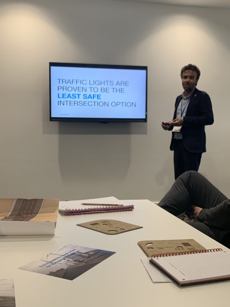 e_hookham's tweet photo. @Dijkschaap Hi Dolly. I’m at an interesting workshop - research shows that roundabouts, when designed correctly like the one in my video, is one of the safest ways to design an intersection. Still interested to hear where your claim comes from. https://t.co/tYEA9iBZuC