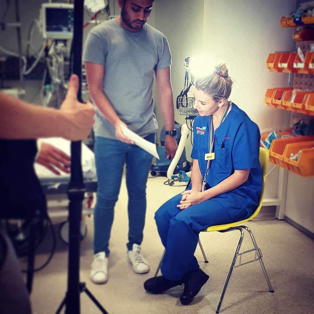 It's World Mental Health Day 💚

This week we've shared some pictures and videos of our team in moments of joy 🙌🏽 In these pictures they are filming a segment for @MindAllies to show our support for world MH week.

In these moments people can still be struggling on the inside.1/2