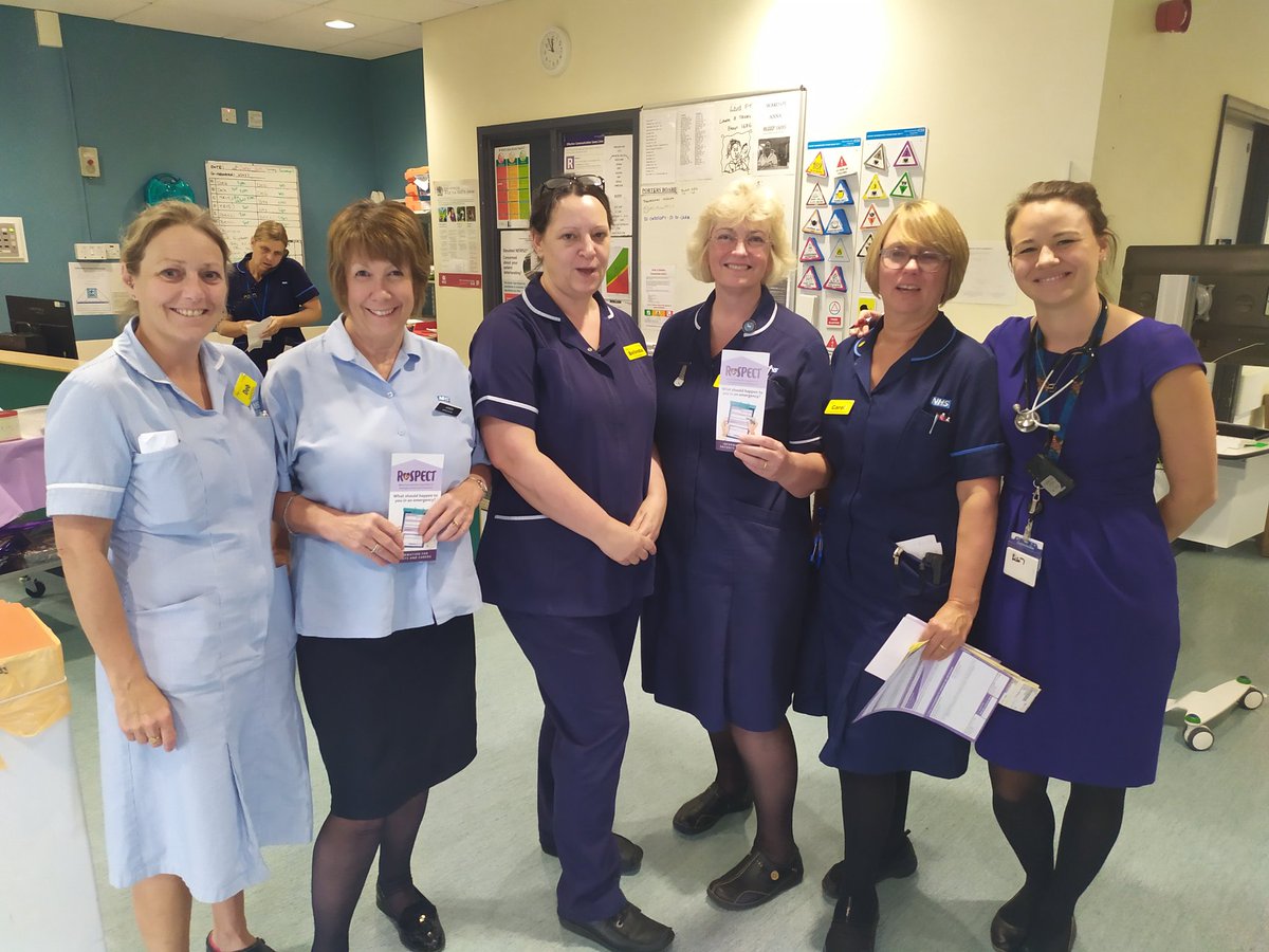 AndyFoo7's tweet image. Bibury CGH 😁  what an awesome ward #ReSPECTProcess  @gloshospitals @One_Glos @GlosHealthNHS @mdoc77 #haveaconversation #ReSPECTWest @WEAHSN @hannah_hrca