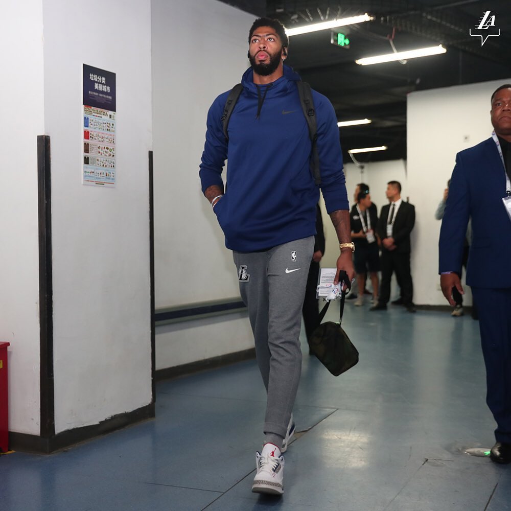 lebron john elliott pink