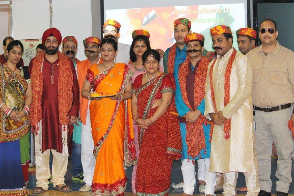 gagan_response's tweet image. Live every day as if it is a festival. Turn your life into a celebration  

@damn_o_cracy 
@VHetal 
@alokg_81 

#TheGreatIndianFestivalsContest #Contest2 
#iReliefContest