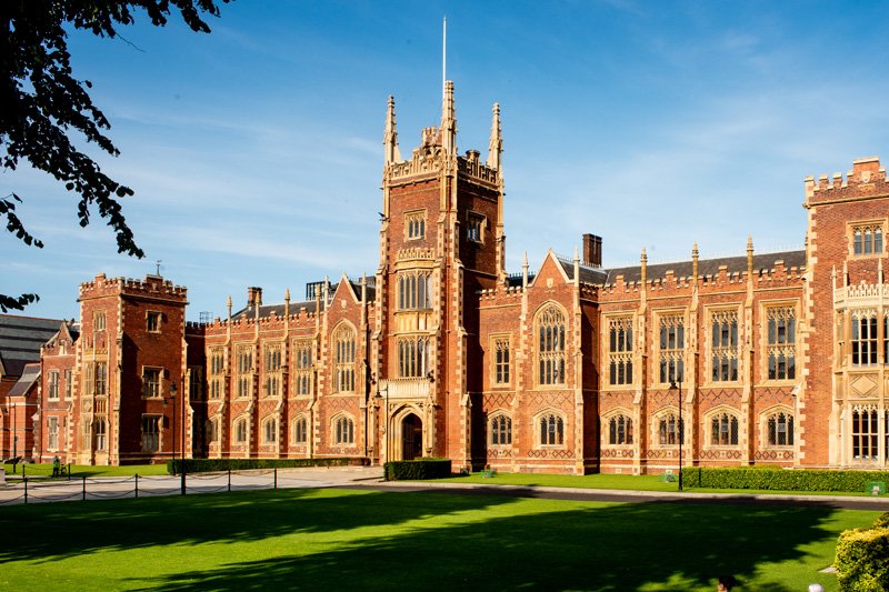 Queen's Staff tweet media