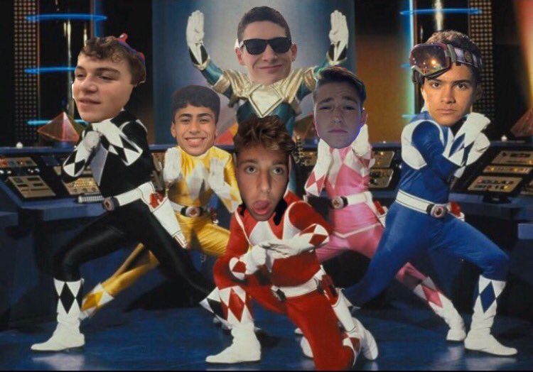 brotherssac's tweet photo. ⚡️ITS GAME DAY⚡️ AND THE BROTHERS ARE @ SHAKER 🤢🤮PULL UP (4:15 kick off) AND WATCH THE MATES EAT🗣 #wagwanfam #bisonlol https://t.co/EZvf969fV5