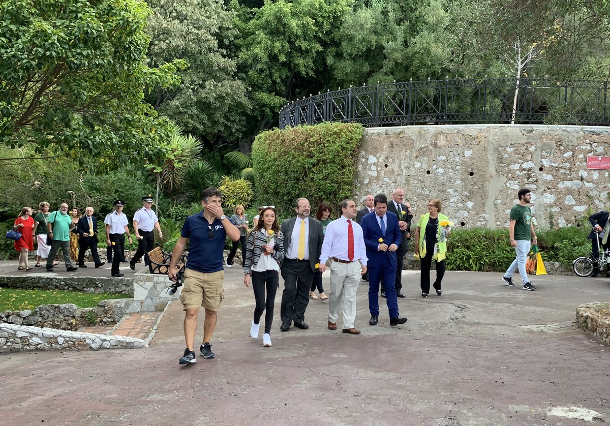 Today saw the official unveiling of the <a href="/GibSams/">GibSams</a> memory bench at the Alameda Gardens, to commemorate loved ones who have been lost. Today is also  #WorldMentalHealthday2019, which this year focuses on suicide prevention. 
<a href="/Convent_Gib/">Office of The Governor Gibraltar</a> <a href="/FabianPicardo/">Fabian Picardo</a> <a href="/RGPolice/">Royal Gibraltar Police</a> #SuicidePrevention