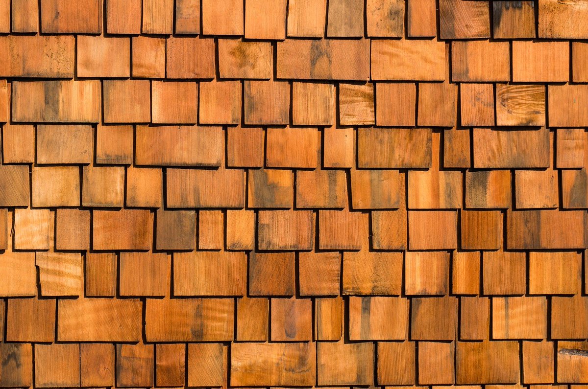 legacyserviceus's tweet photo. #CedarShakeRoofs can last up to 50 years! If youโre interested in installing this type of roofing, read about the other advantages in our blog: https://t.co/T8sFPuPVG0
#roofstyle #roofing #roofingcontractor #raisetheroof #Pennsylvania #NewJersey https://t.co/mc0CnhmciE