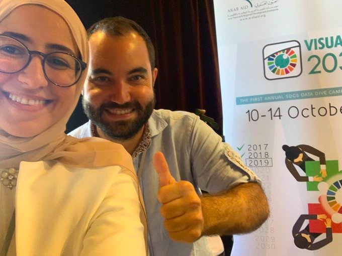 UNDPArabic's tweet image. يشارك اليوم ٦٥ شاب وشابة من ١٥دولة عربية في تصور ٢٠٣٠ #Visualize2030 لإستخدام البيانات والأدوات التصويرية والتحليلية من أجل إيجاد حلول مبتكرة للتحديات التنموية ow.ly/Hi5h30pHjcV @arabdevtportal