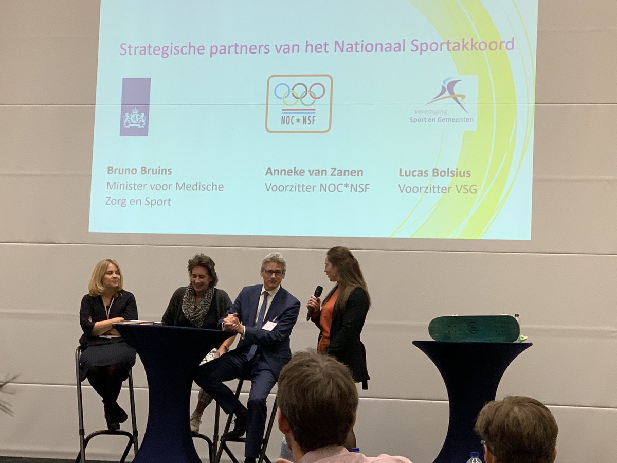 Mooi moment, ondertekening van het laatste Nationaal Sportakkoord inzake Topsport. #topsportinspireert